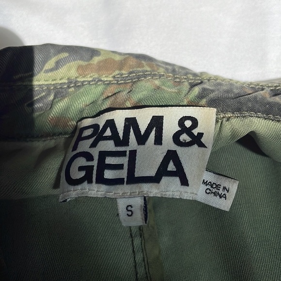 Pam & Gela women's Camo Shirt Jacket NWT SZ S - Picture 5 of 8